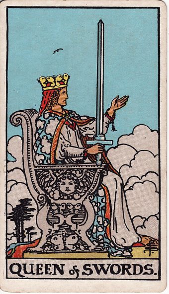 Kılıçların Kraliçesi tarot kartı